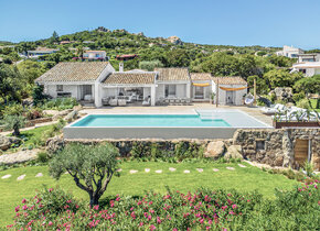 Wunderschöne Villa in Sardinien direkt am Meer im...