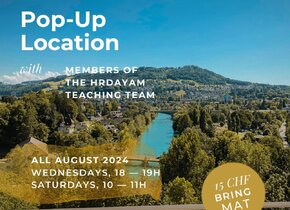 Yoga an der Aare: Hrdayam Bern pop up location.