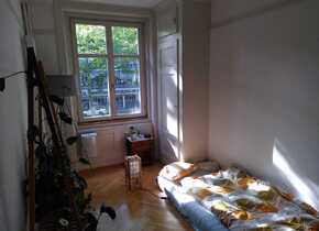 Altbau WG-Zimmer inmitten der Lorraine