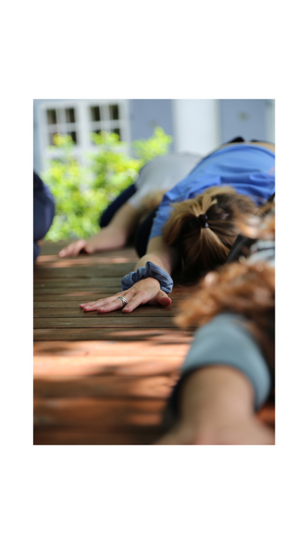 YOGA IM PARK