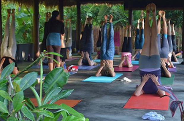 BALI - 10 TAGE REGENERATION & VERJÜNGUNG
YOGA-...