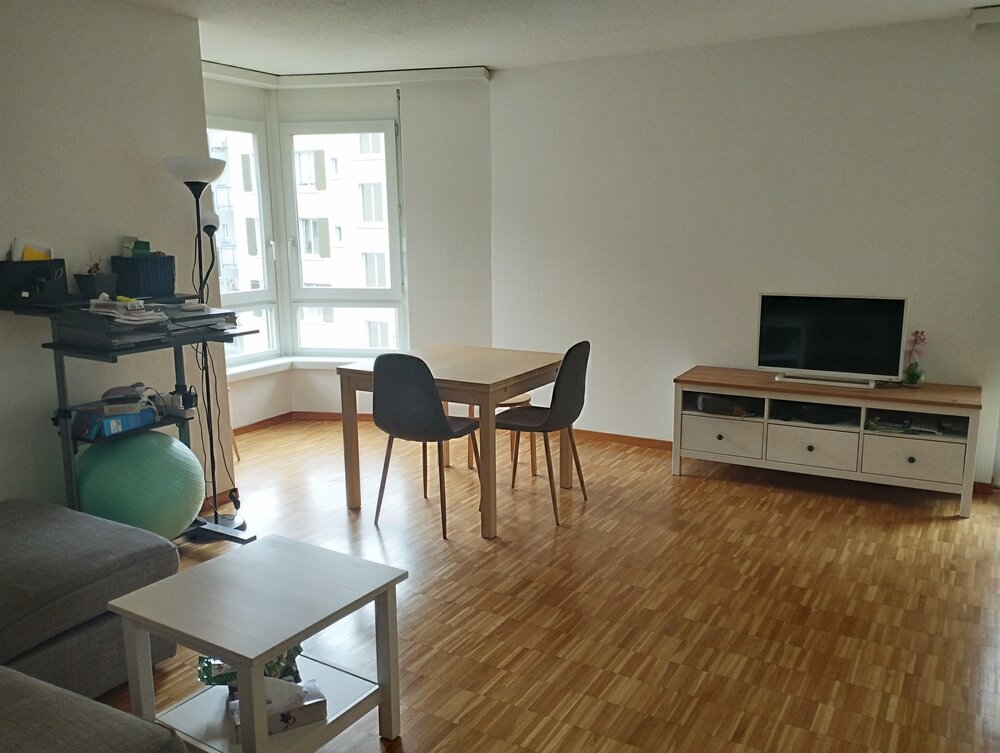 Cosy 2.5room apartment for long-term (up to 12month)...