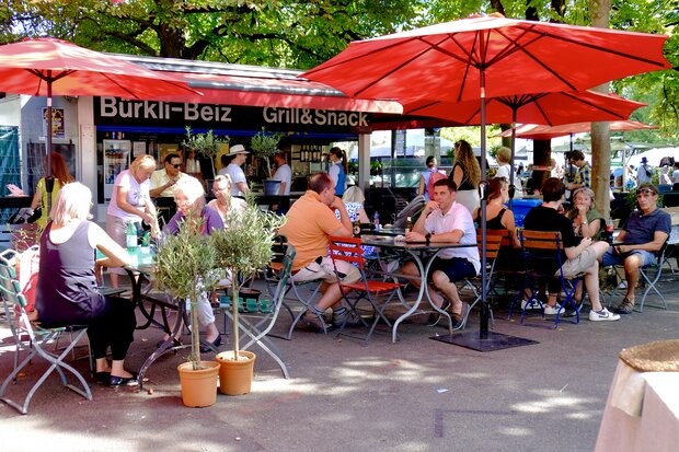 Samstag 14. September 2024 von 7-17 Uhr letzter Bürkli-Flohmarkt vor Rad-WM mit Bürkli-Beiz!