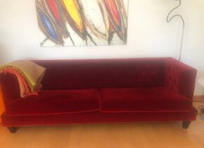 Velour-Sofa in italienischem Design