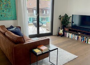 2.5-Room Apartment for Sublet in Wipkingen – Available...