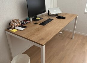 Office Desk - like new