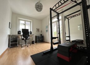 3.5 ZIMMER WOHNUNG ZH-ENGE UNTERMIETE AB OKTOBER BIS MAX....