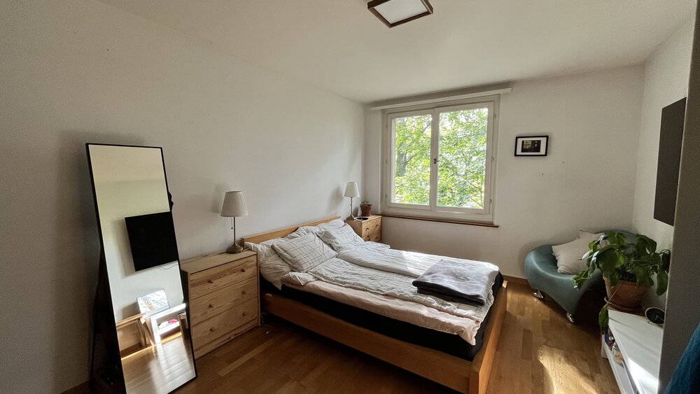 Central 2-Room Furnished Apartment for Sublet (Oct 1st -...