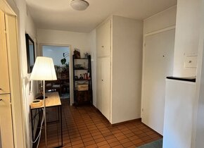 Central 2-Room Furnished Apartment for Sublet (Oct 1st -...