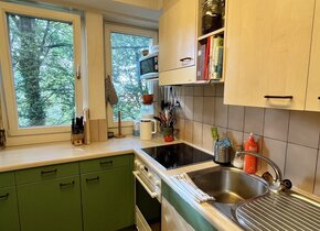 Central 2-Room Furnished Apartment for Sublet (Oct 1st -...