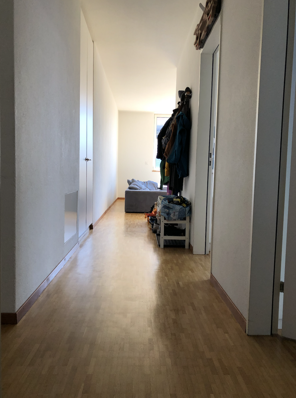 Schöne und helle 2.5-Zimmer-Wohnung an zentraler Lage...