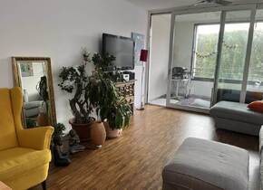 Helle, schöne 2.5 Zimmer Wohnung in Oerlikon Zürich....