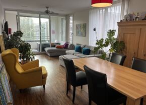 Helle, schöne 2.5 Zimmer Wohnung in Oerlikon Zürich....