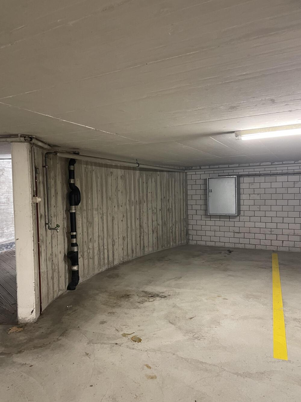 Tiefgaragenplatz zu vermieten