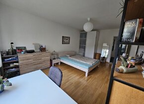 Zimmer in 2er WG ab Nov/Dez für 12-15 Monate