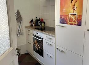 2.5 Zimmer helle und ruhige Altbau-Wohnung im Breitsch...