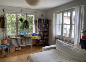 3,5 Zimmerwohnung (befristet )
im Rossfeld Quartier