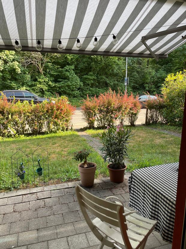 1.5 flat with private garden for sublet in October