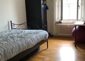 Zwei Zimmer im Kreis 4 ab Oktober