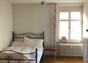 Zwei Zimmer im Kreis 4 ab Oktober