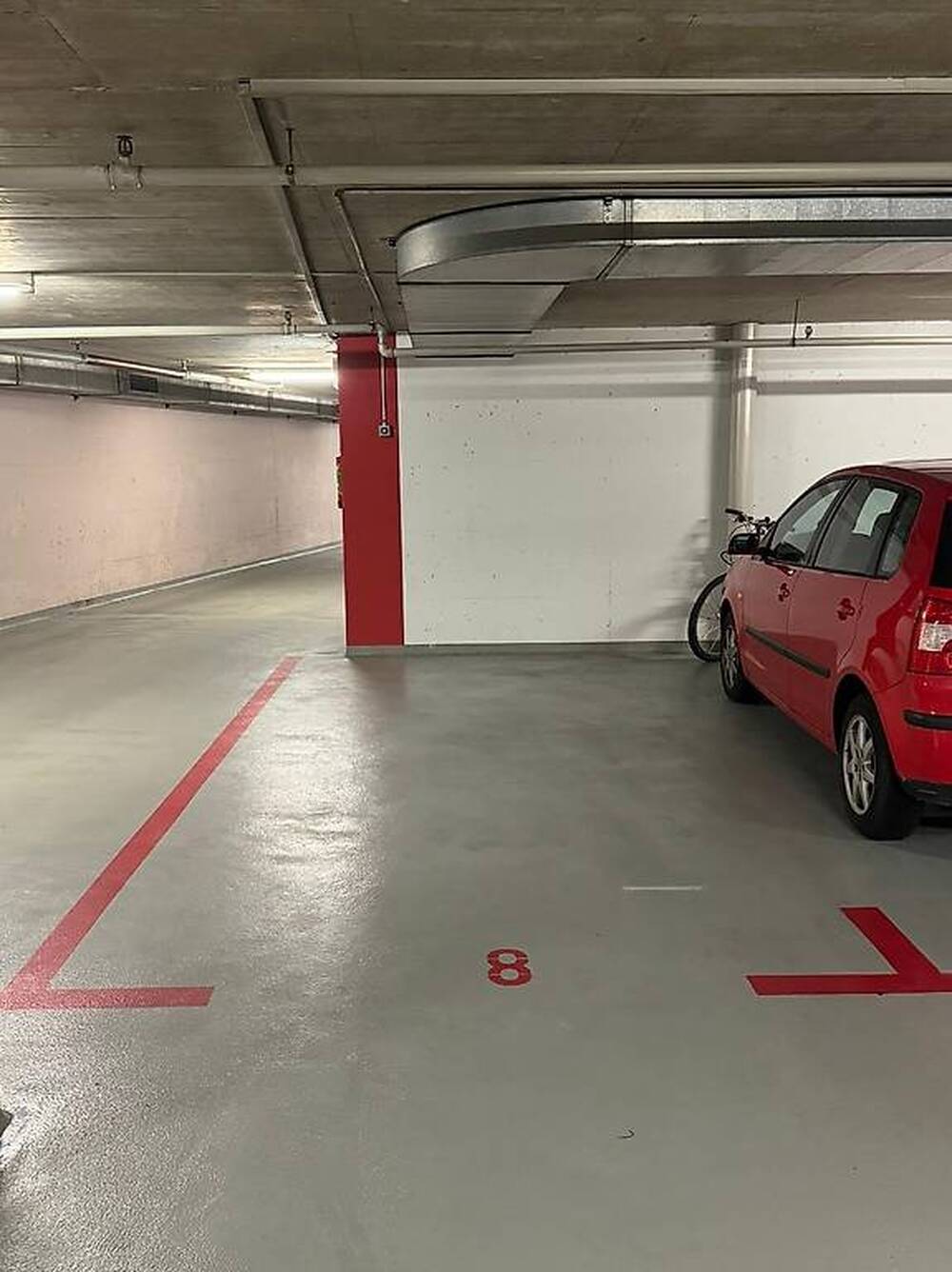 Parkplatz Zürich Höngg