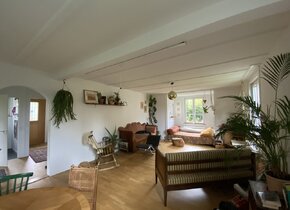 Zwei Zimmer in WG-Haus zu vermieten