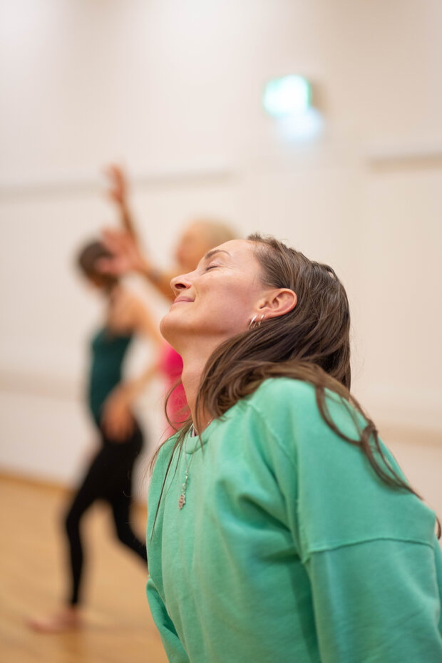 Somatic movement workshop: Dance, Draw, Reflect