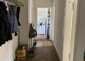 Schöne 2 Zimmer in Dreizimmerwohnung zur Untermiete:...