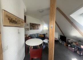 Moderne, ruhige, zentrale 2 Zimmer Dachwohnung im...