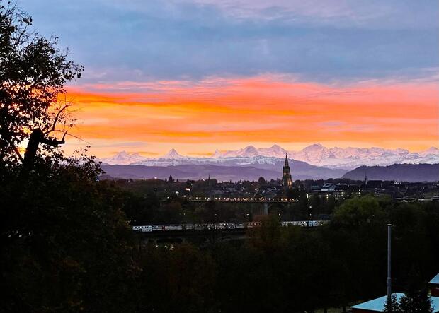 Zimmer in gemütlicher 4er WG mit schönster Aussicht