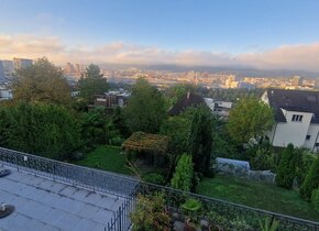 Schöne Wohnung mit toller Aussicht für 1 Jahr (Untermiete)