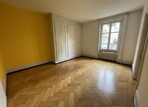 Altbau WG Zimmer im Breitsch