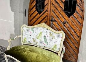 Antikes Florentiner Sofa im Stil Renaissance