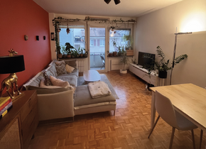 3-Zimmer Wohnung im Kreis 8
(Nähe Kreuzplatz)