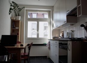 Kurzzeitmiete an zentraler Lage: charmante Wohnung (2...