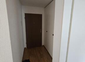 Zu vermieten ab SOFORT  
Eine schöne 2.5 Zimmer Wohnung...