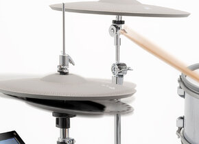 EFNOTE 7   drum-kit