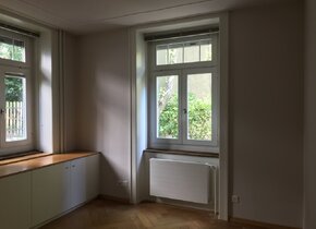 Grosse 2er-WG mit Atelier/Büro im Kreis 6