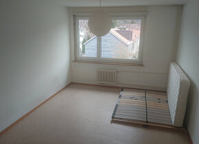 Zimmer in 2er WG, Winterthur Neuwiesen / Blumenau, CHF...