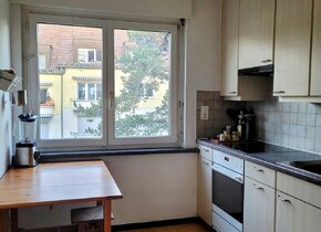 Befristete 3.5-Zimmer-Wohnung mitten im Kreis 6