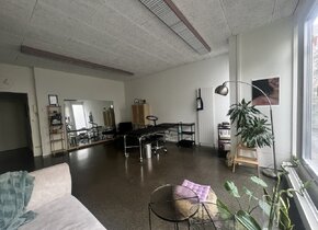 Studio / Atelier (befristet) zur Untermiete