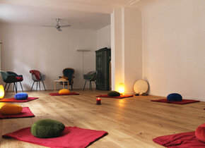 Schöner Yoga-/Seminarraum in zürich