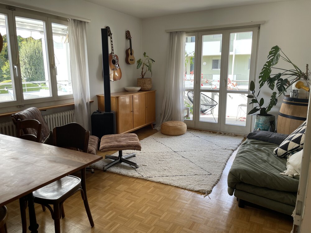 4-Zimmer-Wohnung mit in Oberrieden zur befristeten...