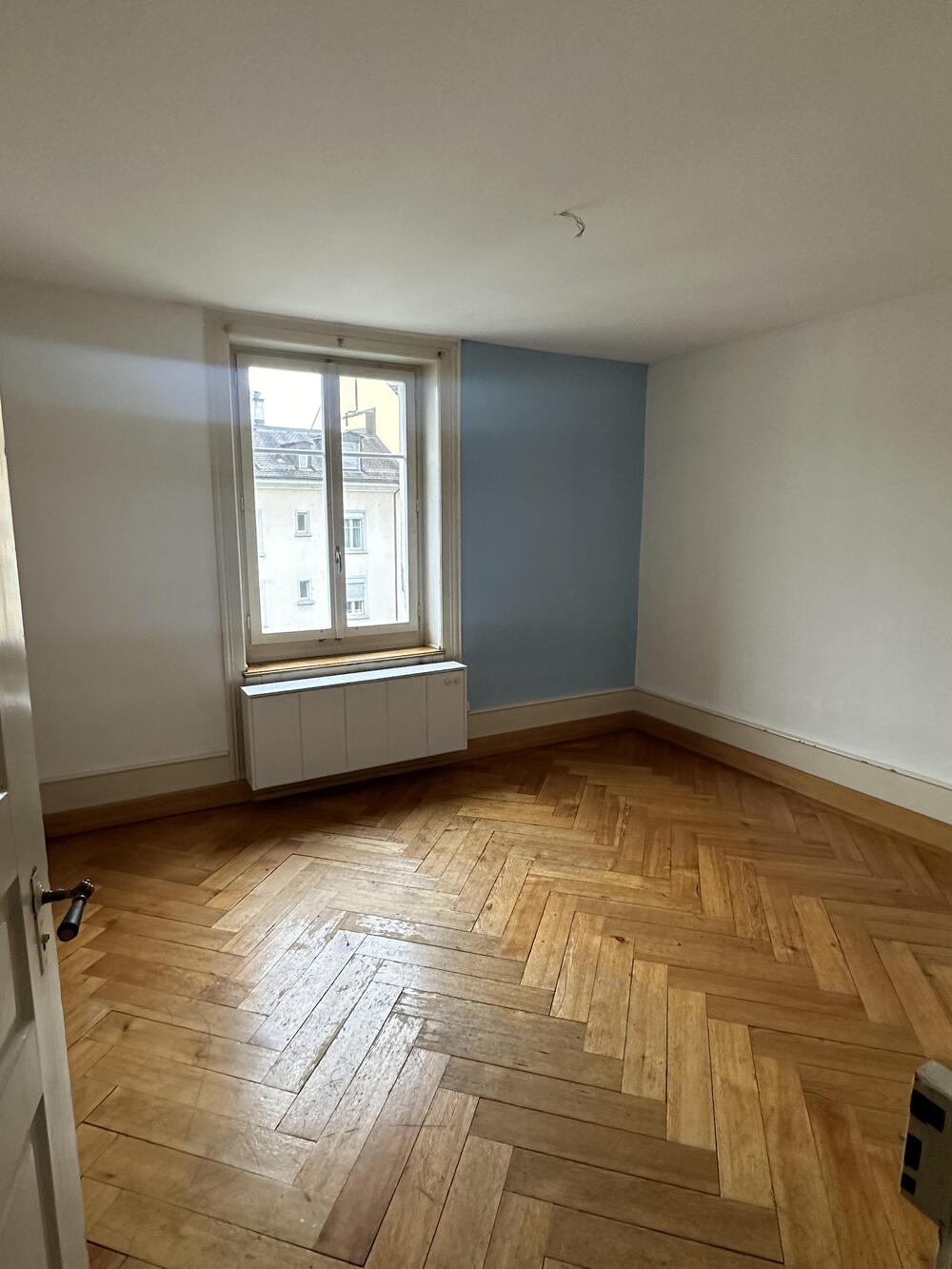 1-2 Zimmer bis Ende April zu vermieten