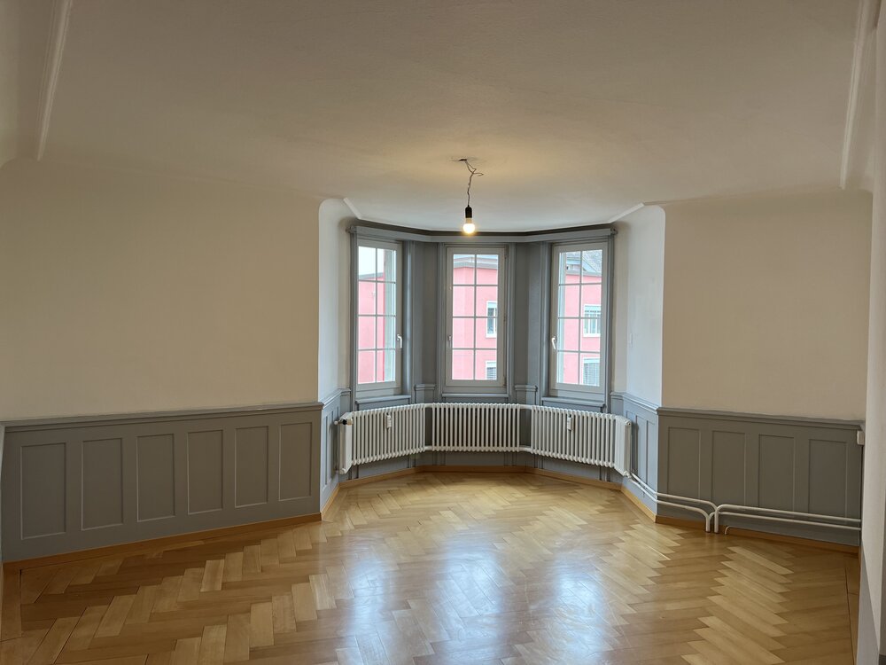 3 Room Apartment for Rent in Dietikon at 2204 CHF/month