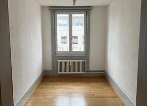 3 Room Apartment for Rent in Dietikon at 2204 CHF/month