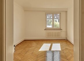 Wunderschönes Zimmer in Villa am Zürichberg