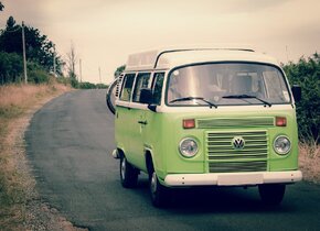 Parkplatz / Abstellplatz für VW-Bus, Camper, Boot oder...