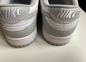 Neue, ungetragene Nike Dunk Low Retro Sneaker, Grösse 45,5