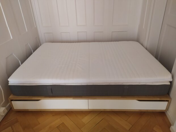 Double bed with soft gel topper